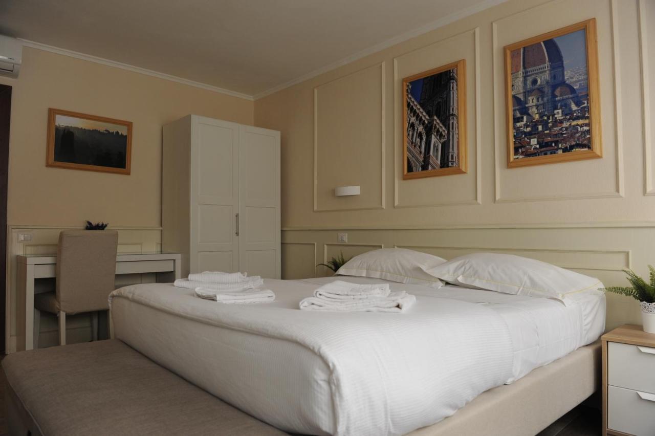 Pontevecchio Rooms Florenz Exterior foto